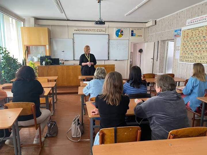 Підтримка у військовий складний  час