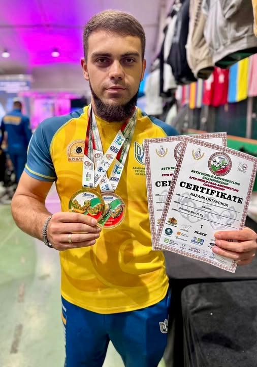 Назарій Остапчук здобув дві медалі на чемпіонаті світу з параармрестлінгу