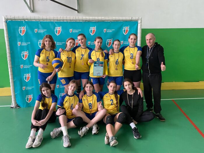 Фінал волейбольних змагань у Борзнянській громаді: обрано чемпіонок серед старшокласниць