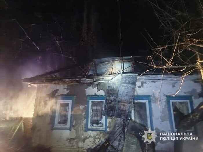 У Борзнянській громаді через атаку безпілотників горів житловий будинок