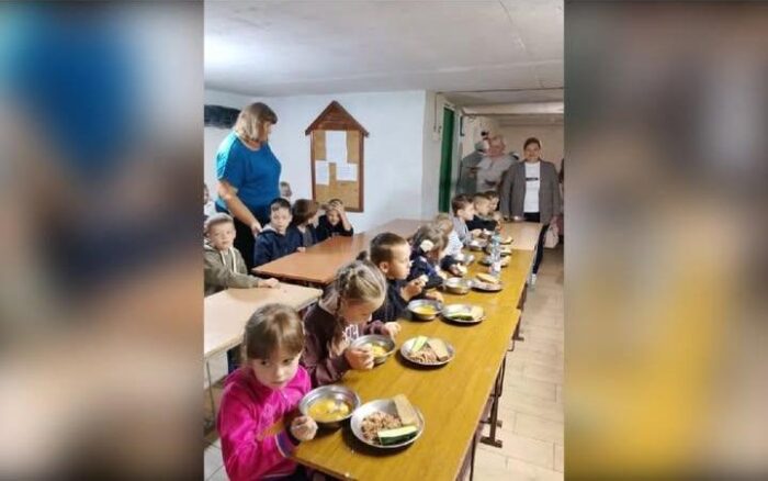 У Борзні перевірили організацію харчування у школі імені Христини Алчевської
