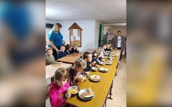 У Борзні перевірили організацію харчування у школі імені Христини Алчевської