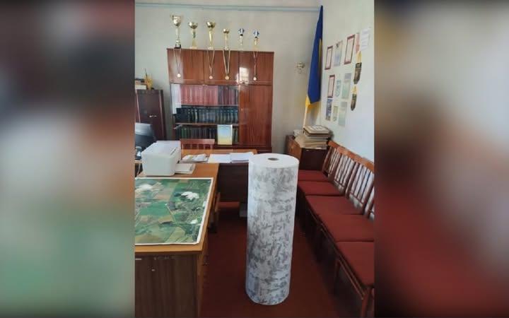 У Борзнянській громаді частину коштів з благодійного концерту спрямували на матеріали для маскувальних сіток